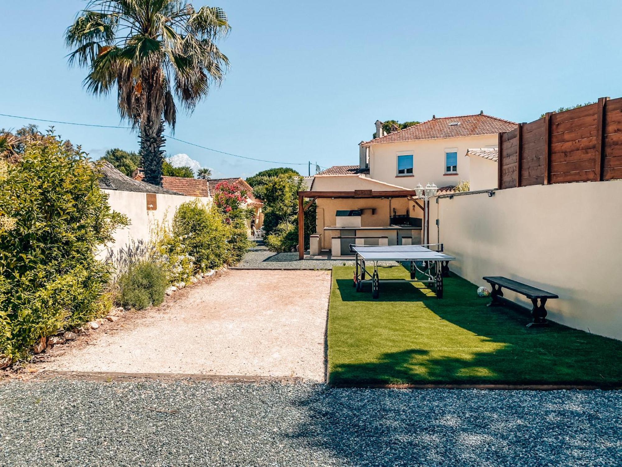Reve D'Azur, Mazet En Bord De Mer, Parking, Piscine Partagee, Terrasse Bbq & Draps Inclus La Nartelle, 1 Salon, 1 Chambre, 1 Cuisine , 1 Sdb Sainte-Maxime Exterior foto